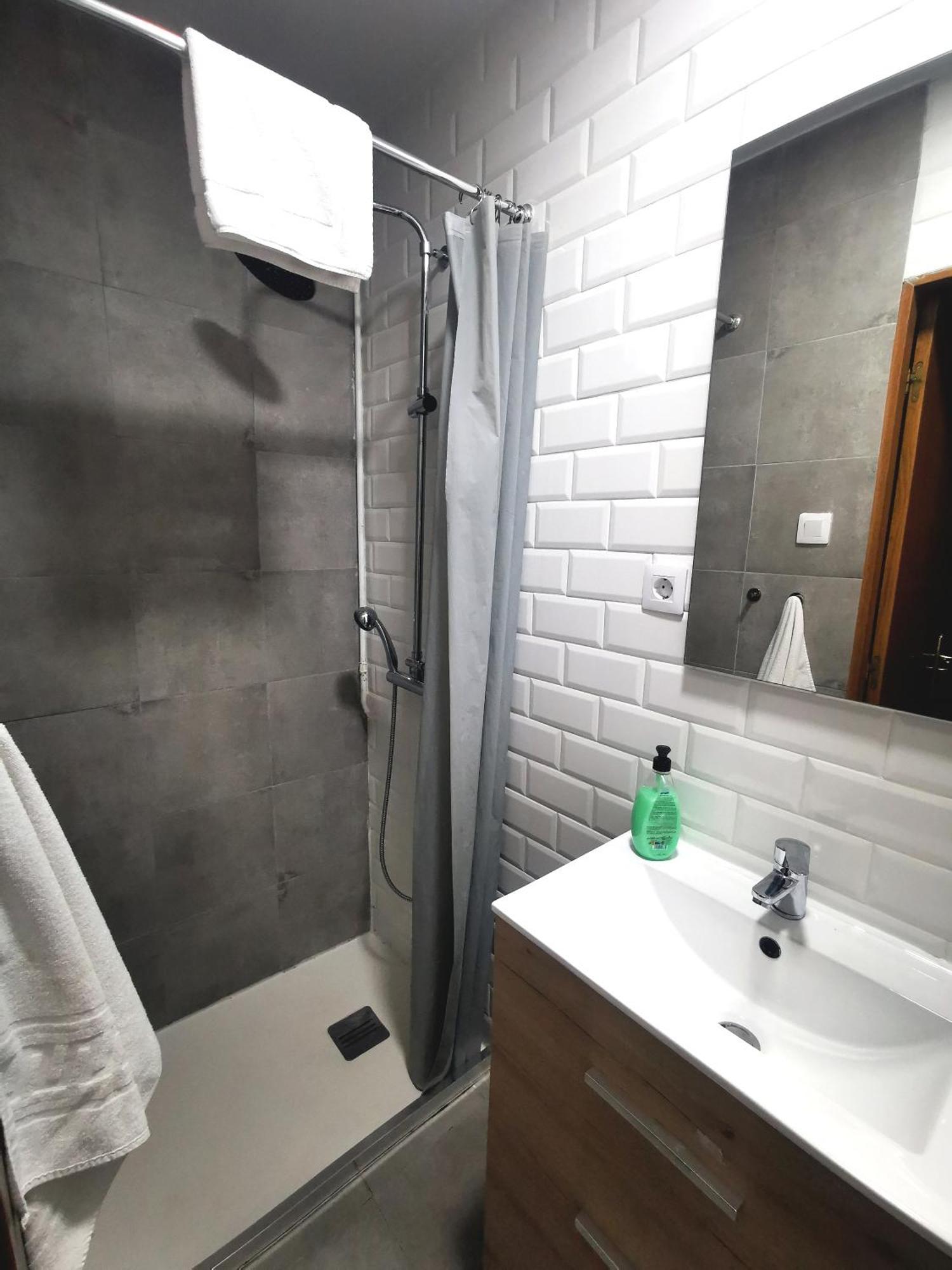 Green Hostel โอเบียโด ภายนอก รูปภาพ